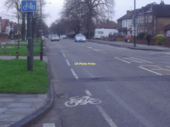 Photo 6"x4" Hanworth Road, Hounslow Feltham\/TQ1073 c2011