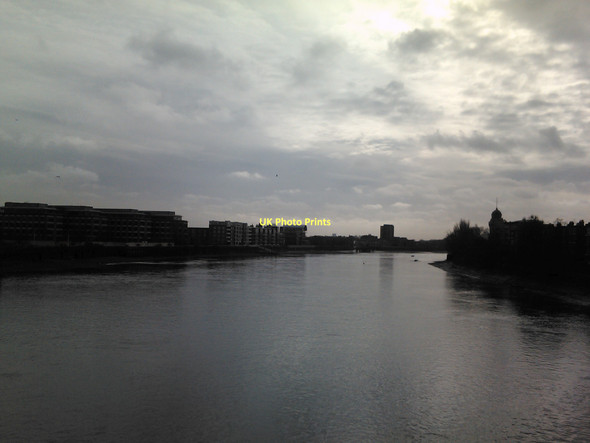 Photo 6"x4" View looking SSE down the Thames from Hammersmith Bridge #2 Hammersmith\/TQ2279 c2011