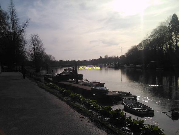 Photo 6"x4" View of the Thames winding through Petersham Meadows Richmond\/TQ1874 c2011