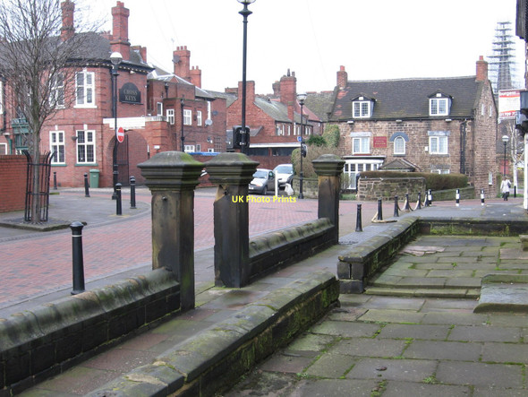 Photo 6"x4" Rotherham - The Crofts Rotherham c2011