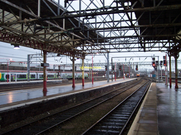 Photo 6"x4" South end of Crewe Station Crewe c2011