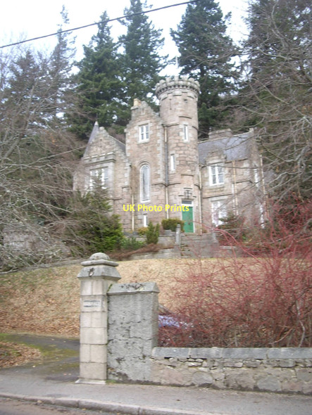 Photo 6"x4" A house on Braemar Road, Ballater Ballater c2011