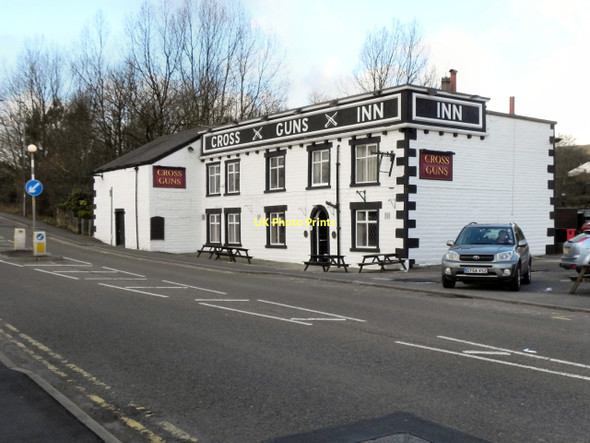 Photo 6"x4" The Cross Guns Inn, Egerton Dimple\/SD7015 c2011