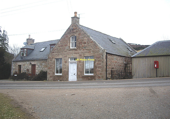 Photo 6"x4" A former shop? Ballater c2011