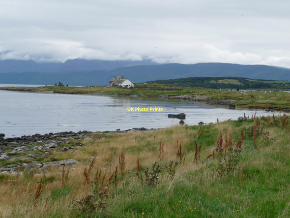 Photo 6"x4" St Ninians Point, Inchmarnock and Arran from Straad Straad c2008