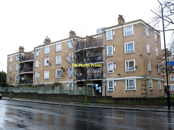 Photo 6"x4" Cedar Court Greenwich\/TQ3977 c2011