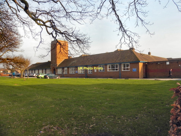Photo 6"x4" Wirral Professional Excellence Centre Bebington c2011
