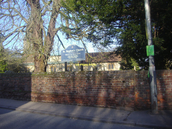 Photo 6"x4" St Stephens Church sidewall, St Albans St Albans c2011