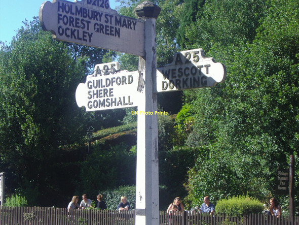 Photo 6"x4" Fingerpost on A25 Abinger Hammer Abinger Hammer c2010