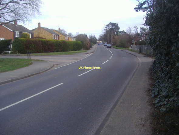 Photo 6"x4" A247 Cartbridge Woking c2011