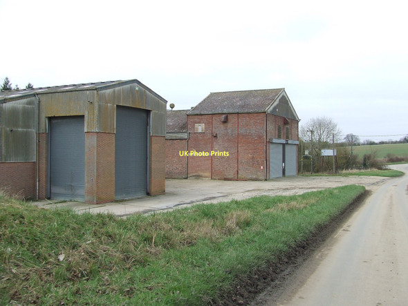 Photo 6"x4" Farm Buildings Thorpe Morieux c2011
