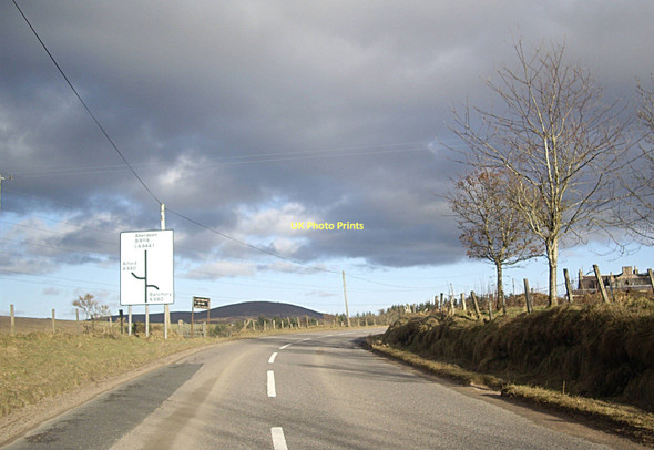 Photo 6"x4" Approach to staggered crossroada Perkhill c2011