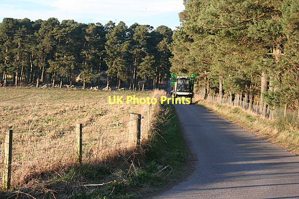 Photo 6"x4" Mid Buthil Road College of Roseisle c2011
