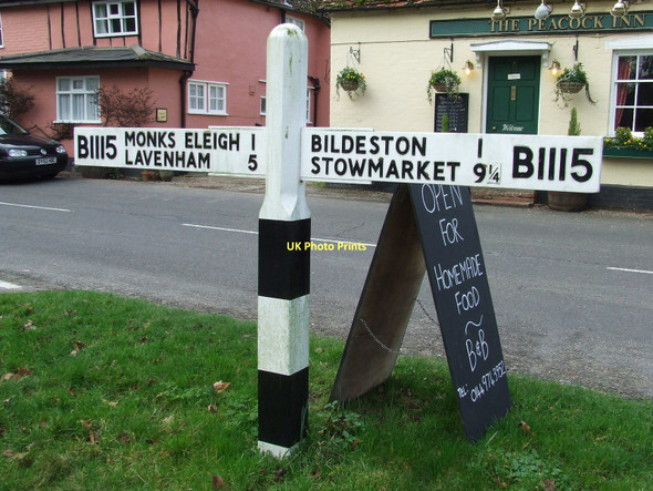 Photo 6"x4" Finger Post Chelsworth c2011