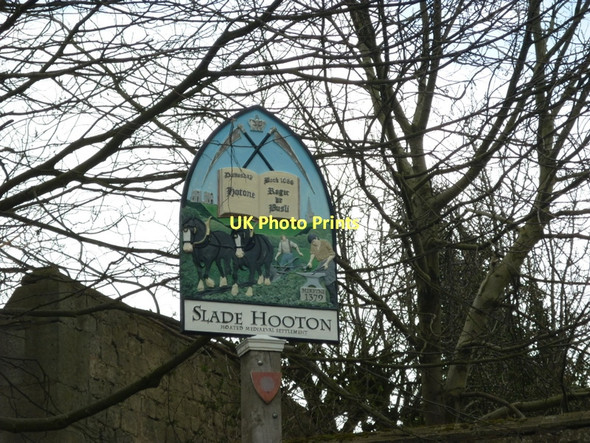 Photo 6"x4" The sign for Slade Hooton Slade Hooton c2011