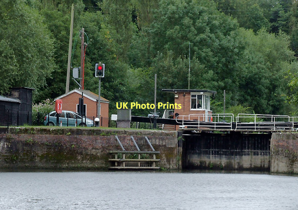 Photo 6"x4" Lincomb Lock on the River Severn, Worcestershire Stourport-on-Severn c2010