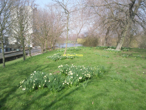 Photo 6"x4" Green Chain Walk on Thamesmead Thamesmead c2011