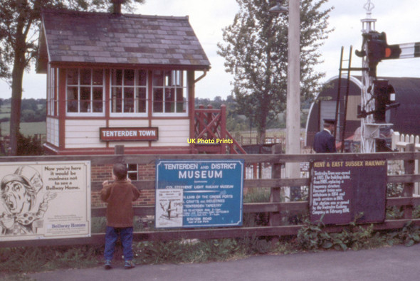 Photo 6"x4" K&ESR, Tenterden Town Signalbox - 1990 Tenterden c1990