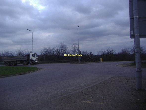 Photo 6"x4" Bell Roundabout, London Colney Broad Colney c2011