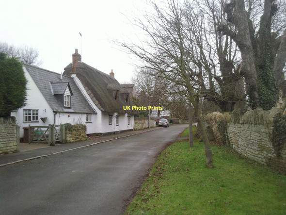 Photo 6"x4" Main Street, Ailsworth Ailsworth c2011