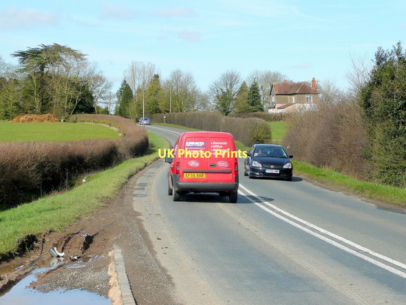 Photo 6"x4" B4215 at Malswick Highleadon c2011