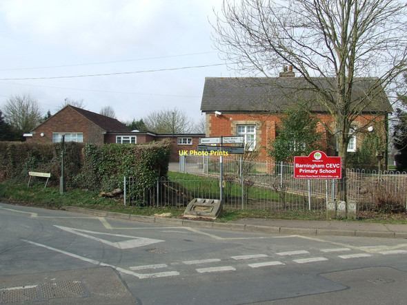 Photo 6"x4" Barningham Primary School Barningham\/TL9676 c2011