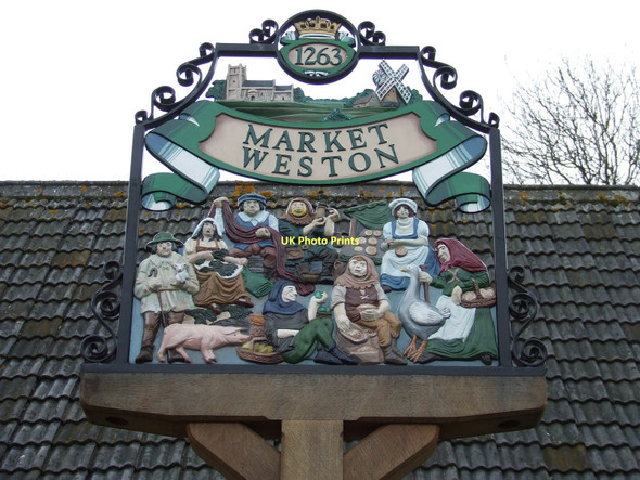Photo 6"x4" Village Sign Market Weston c2011