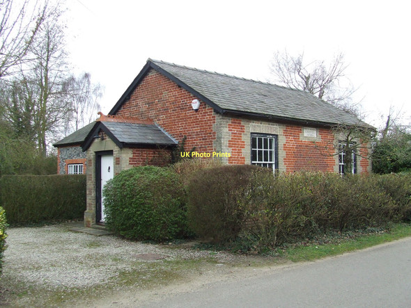 Photo 6"x4" Former Primitive Methodist Chapel Market Weston c2011