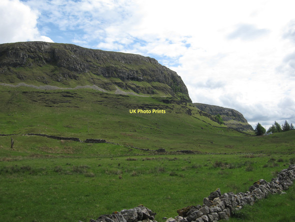 Photo 6"x4" Stronchrubie cliff Inchnadamph c2010