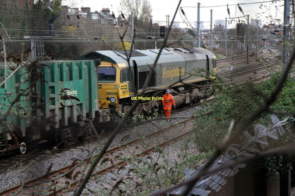 Photo 6"x4" Ready to Run Round Hampstead\/TQ2685 c2011