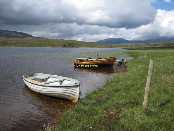 Photo 6"x4" Loch Awe fishing boats Loch Awe\/NC2415 c2010