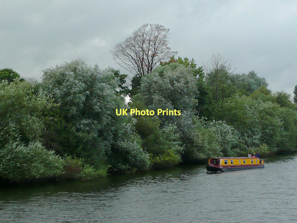 Photo 6"x4" Western bank of the River Severn opposite Diglis, Worcester Worcester c2010