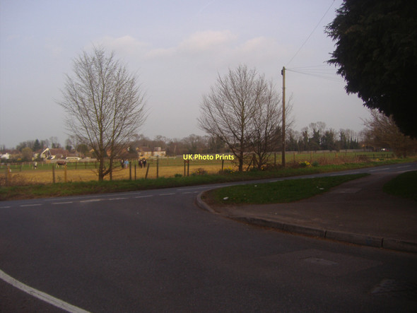 Photo 6"x4" Junction of Penn Road and Tippendell Lane Frogmore\/TL1503 c2011