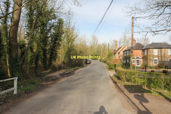 Photo 6"x4" Road past the cottages Ufton Green c2011