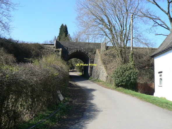 Photo 6"x4" Railway bridge Little Mill\/SO3202 c2011
