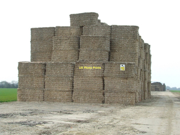 Photo 6"x4" Bale Stack Smithwood Green c2011
