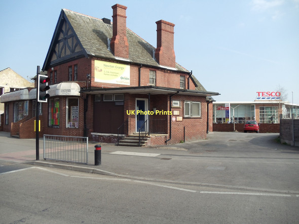 Photo 6"x4" Hemsworth Police Station Hemsworth\/SE4213 c2011