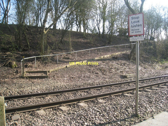 Photo 6"x4" Crossing the railway Kirton in Lindsey c2011