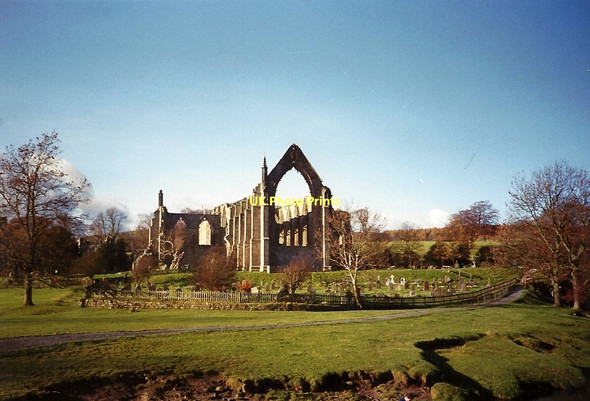 Photo 6"x4" Bolton Priory Bolton Abbey c1990