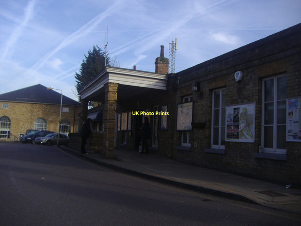 Photo 6"x4" Ware railway station Ware\/TL3614 c2011