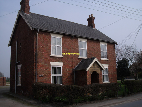Photo 6"x4" East End Farm, Asselby Asselby c2011