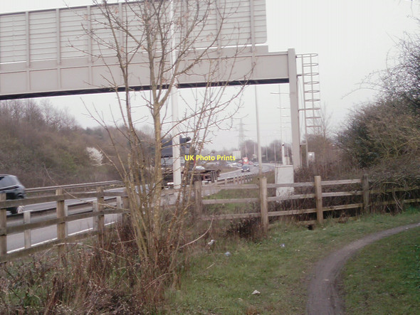 Photo 6"x4" Wash Lane path, anticlockwise M25 Potters Bar c2011