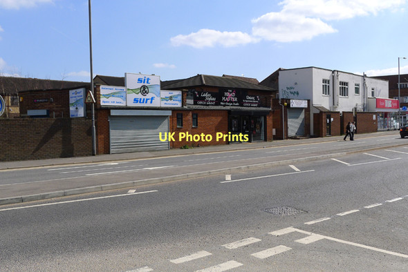 Photo 6"x4" Princes Way Shops, Bletchley Water Eaton\/SP8732 c2011