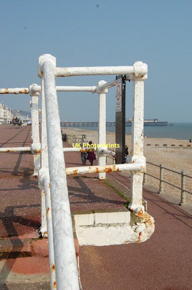 Photo 6"x4" Rusting Railings on St Leonards prom Hastings\/TQ8110 c2011