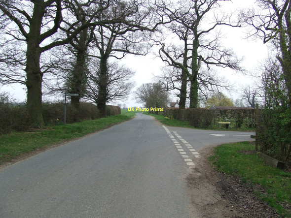 Photo 6"x4" Road Junction Market Weston c2011