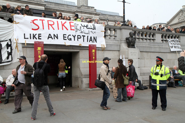 Photo 6"x4" Strike Like An Egyptian London c2011