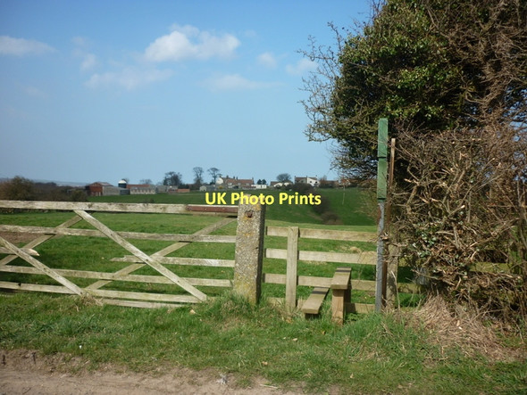 Photo 6"x4" A footpath to Hawsker High Hawsker c2011