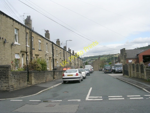 Photo 6"x4" George Street - Savile Road Elland c2009