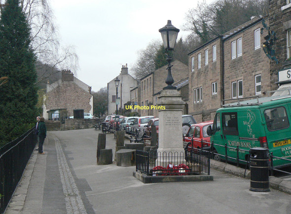 Photo 6"x4" Scarthin War Memorial Cromford c2011