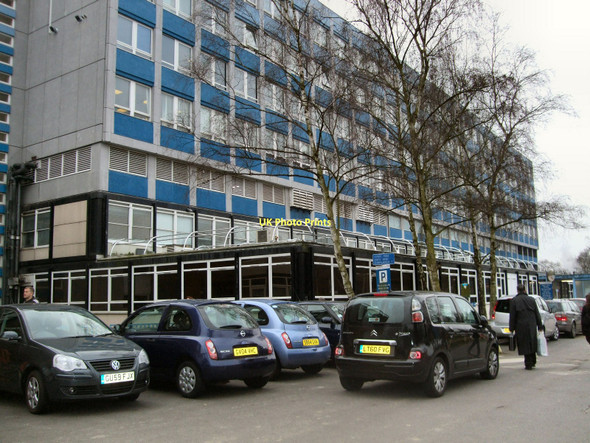 Photo 6"x4" Crawley Hospital Crawley\/TQ2736 c2011